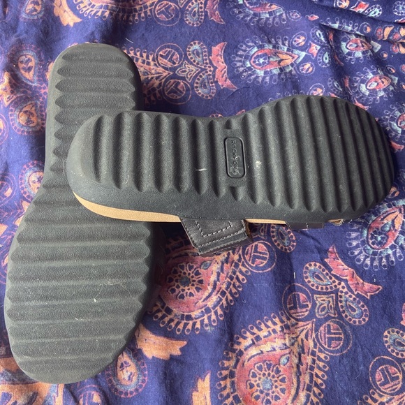 Fitflop Women's Light Gray Open-Toe Mules - Picture 7 of 9